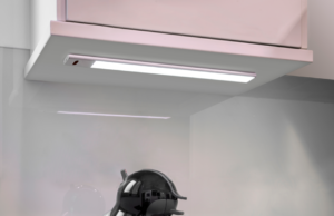 Aplique LED Recargable por USB Kaus Black con Sensor Táctil de Proximidad - L240mm - Aluminio Anodizado